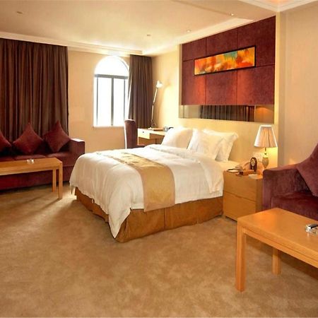 Zhongshan Louis Hotel Exterior foto