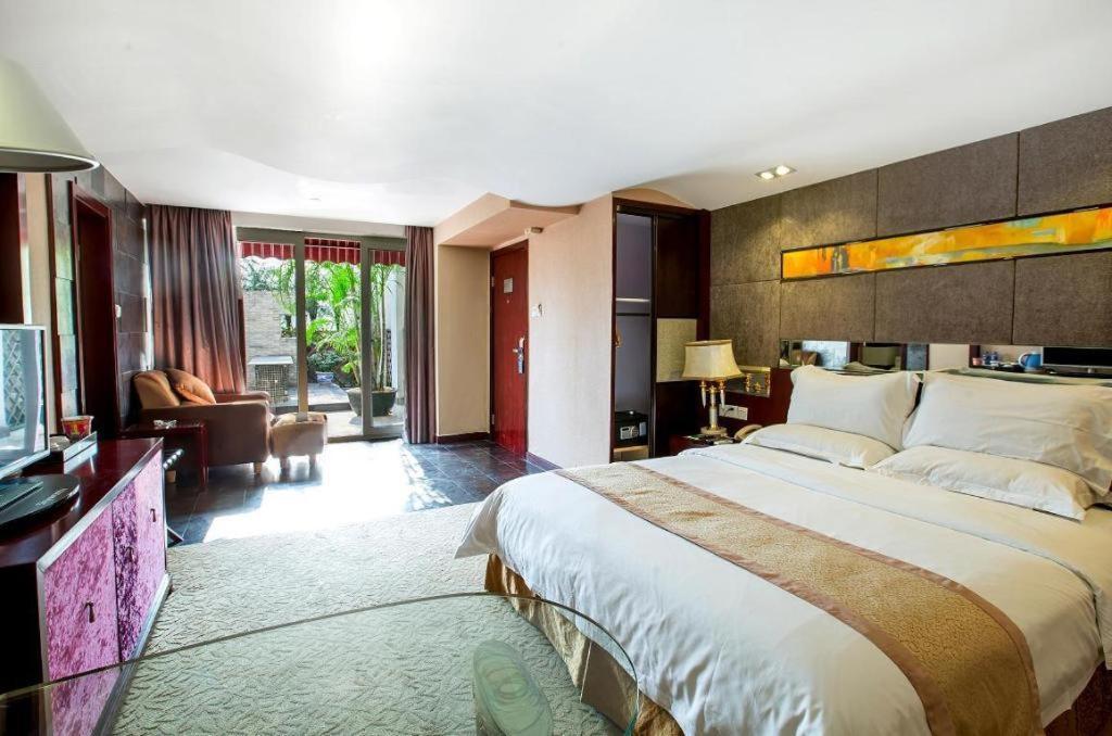 Zhongshan Louis Hotel Exterior foto