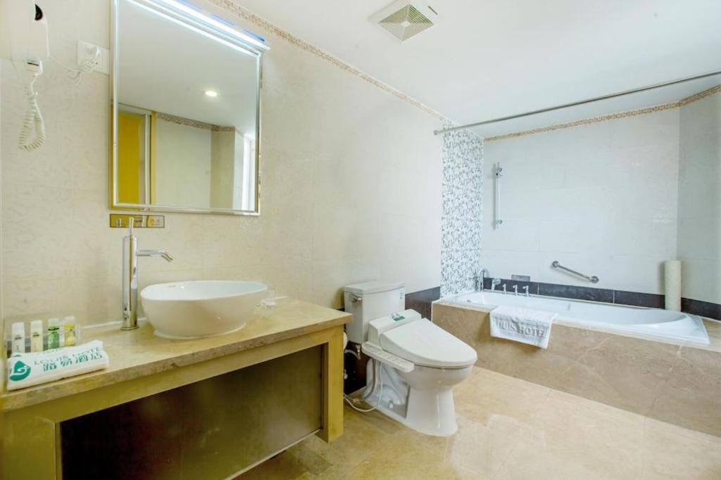 Zhongshan Louis Hotel Exterior foto
